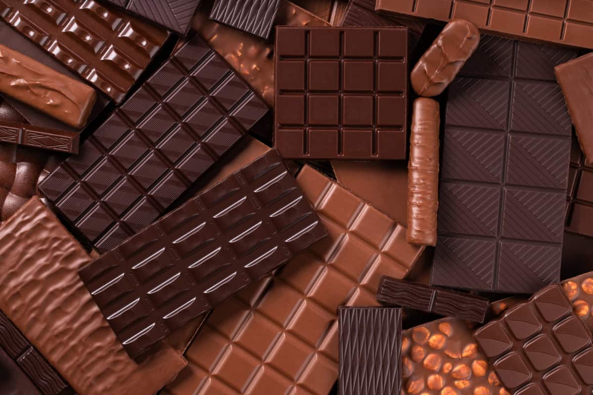 5 Perbedaan Cokelat Compound dan Couverture yang Perlu Kamu Tahu