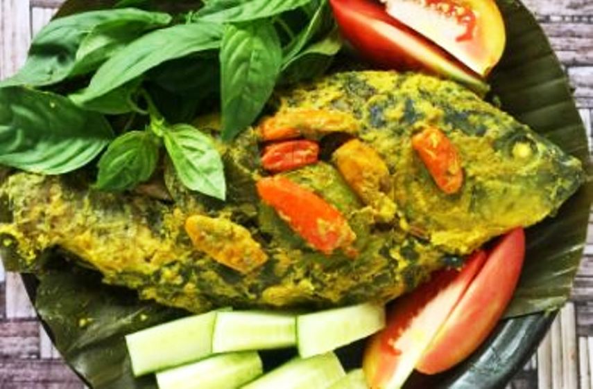 Resep Pepes Ikan Mas: Bumbu Melimpah tapi Tetap Meresap