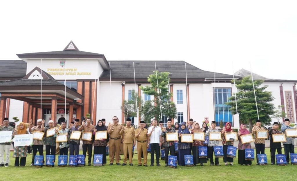 Wakil Bupati Mura H. Suprayitno Pimpin Apel Perdana