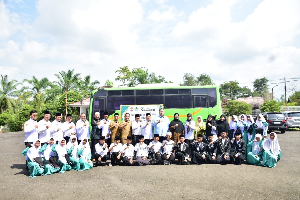 Lepas Kontingen PORSADIN, Pjs Bupati Musi Rawas Motivasi Semangat dan Junjung Sportifitas