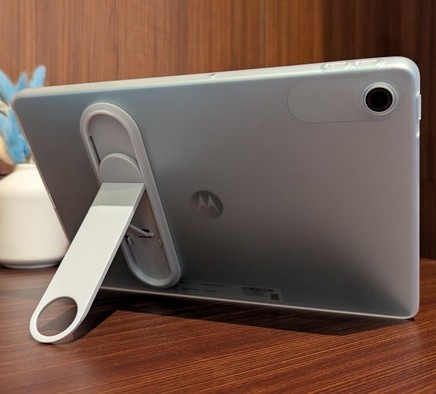 Motorola Luncurkan Moto Pad 60 Lite di Indonesia, Tablet Layar Besar Harga Terjangkau