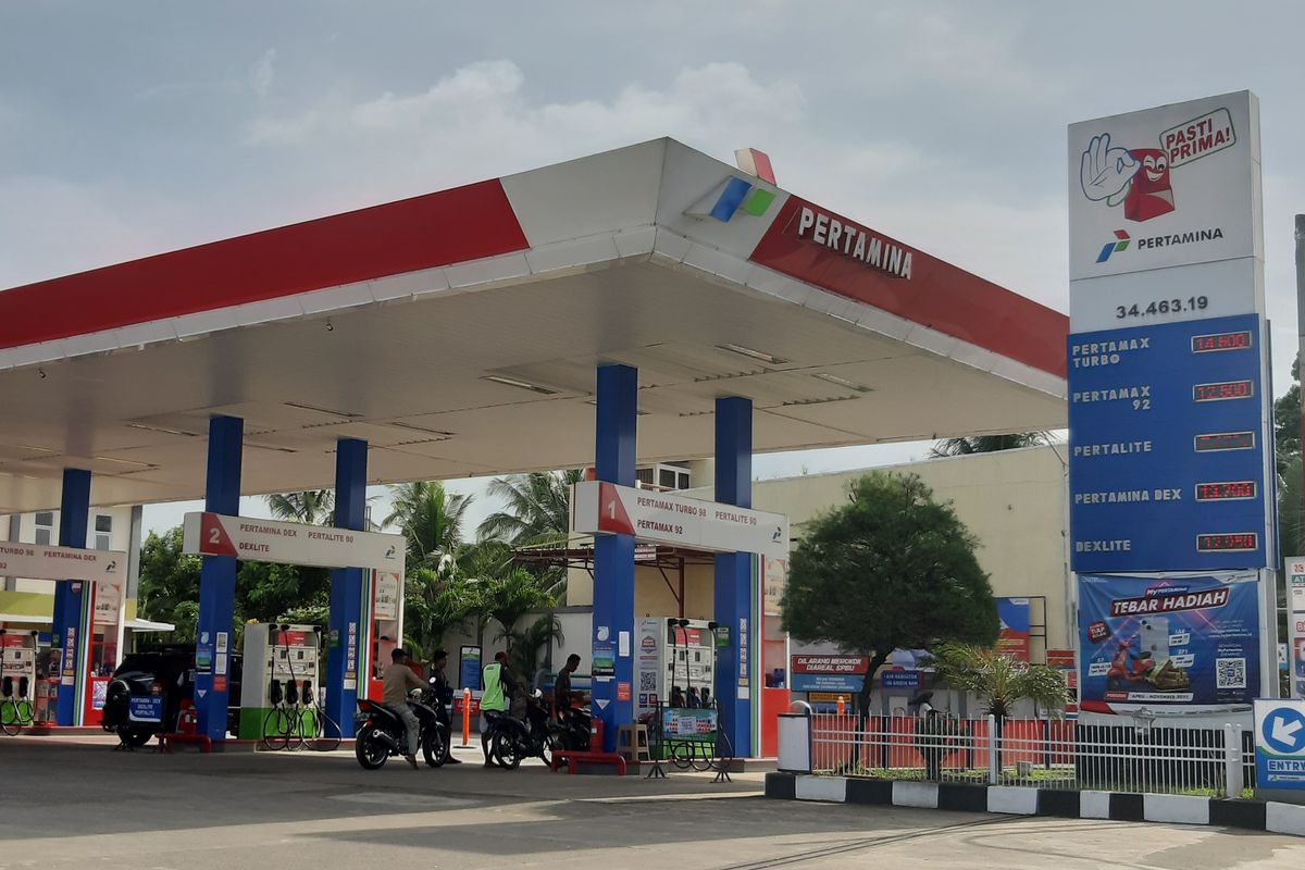 Harga BBM Non-Subsidi Kembali Disesuaikan, Pertamax Turbo hingga Dex Tembus Rp27 Ribu per Liter