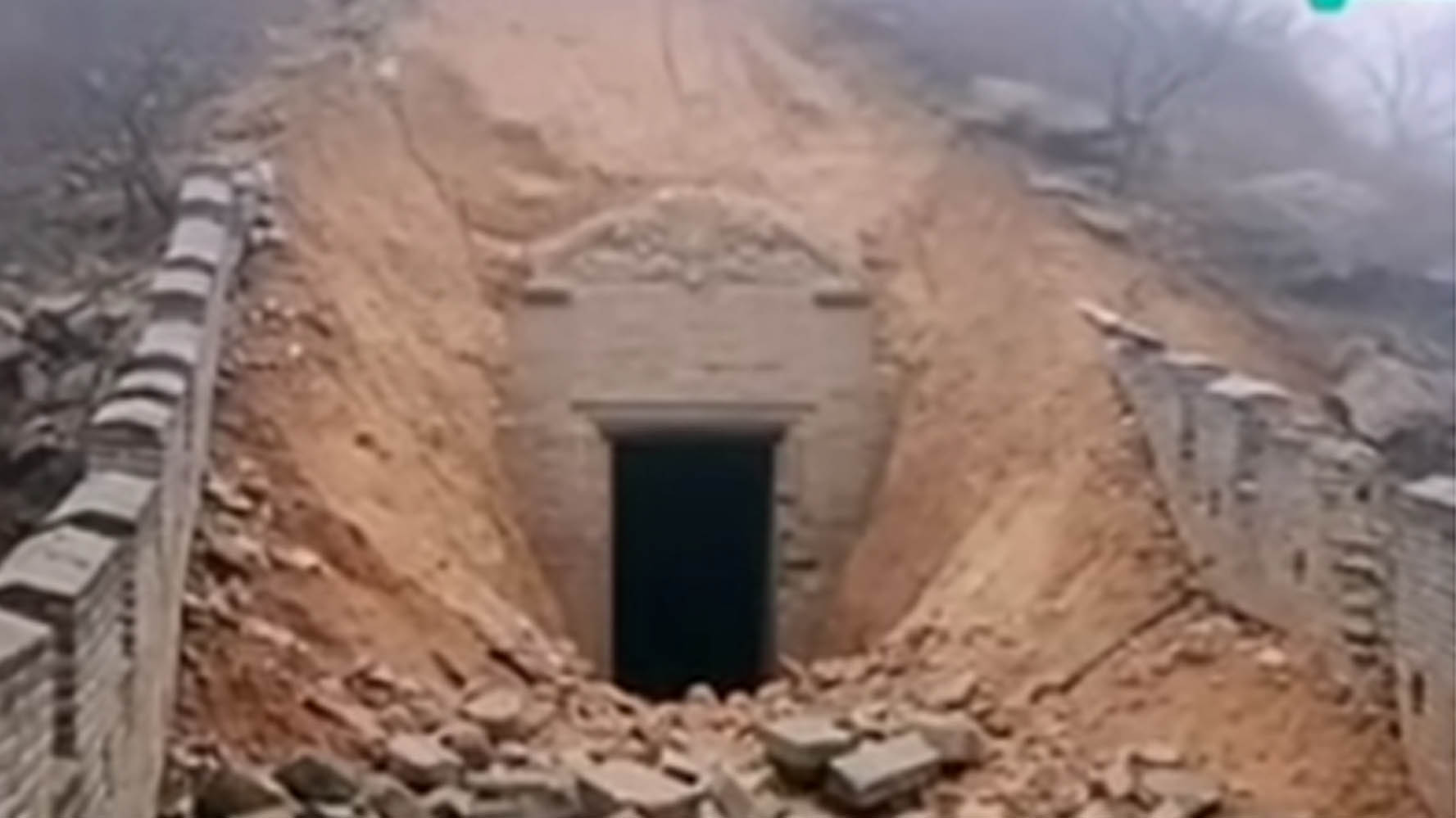 Cek Fakta: Benarkah Makam Nabi Zulkifli Ditemukan di Balik Tembok Besar China?