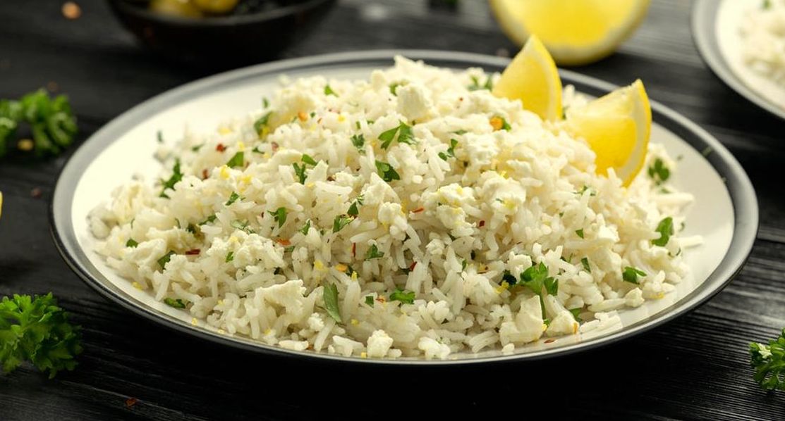 Nasi Daun Jeruk Gurih & Praktis ala Rice Cooker – Resep Mudah untuk Hidangan Sehari-hari