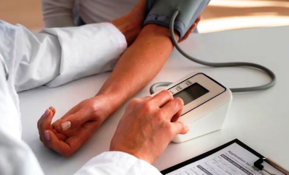 Ini dia 6 Tips Menurunkan Tekanan Darah Tinggi Agar Kembali Normal