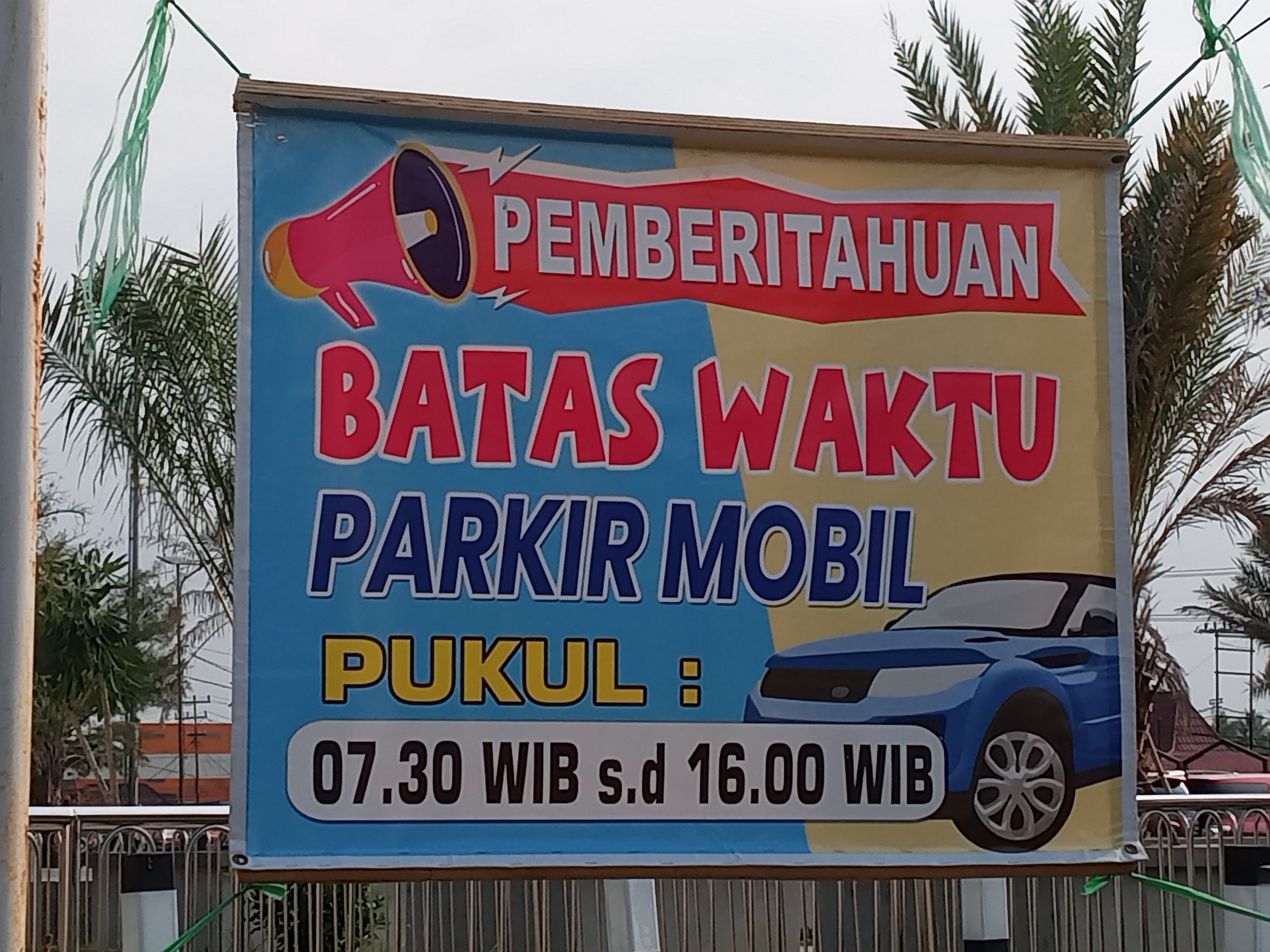 Parkir Masjid Agung As-Salam Lubuklinggau Dialihkan ke Alun-Alun Merdeka untuk Kurangi Kemacetan