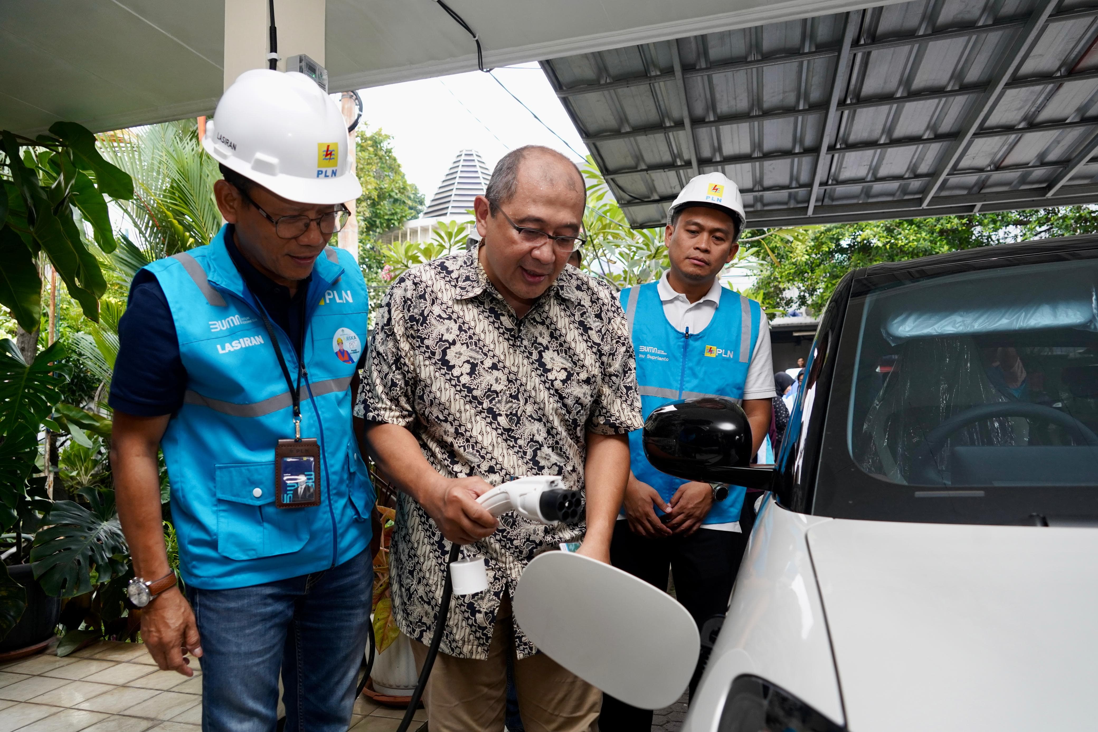 300 Home Charging Menyala Serentak di Jakarta, PLN Mudahkan Pengguna Mobil Listrik