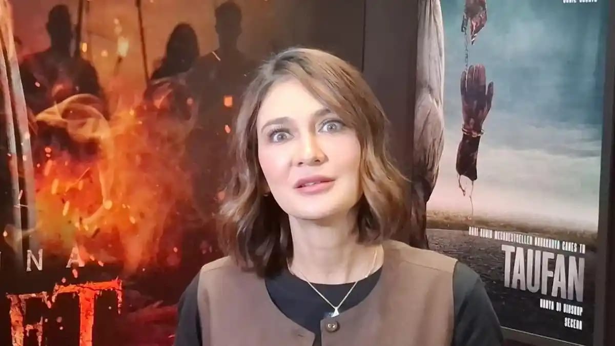 “Suzzanna: Santet Dosa di Atas Dosa” Hadirkan Teror Emosional, Kisah Dendam yang Menyayat Hati