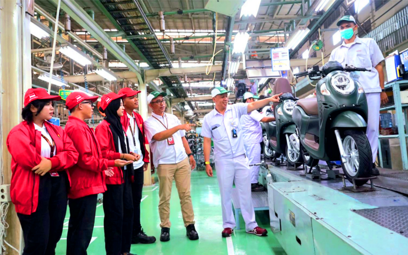 AHM Best Student 2025 Resmi Dibuka: Saatnya Gen Z Unjuk Inovasi dan Dampak Sosial