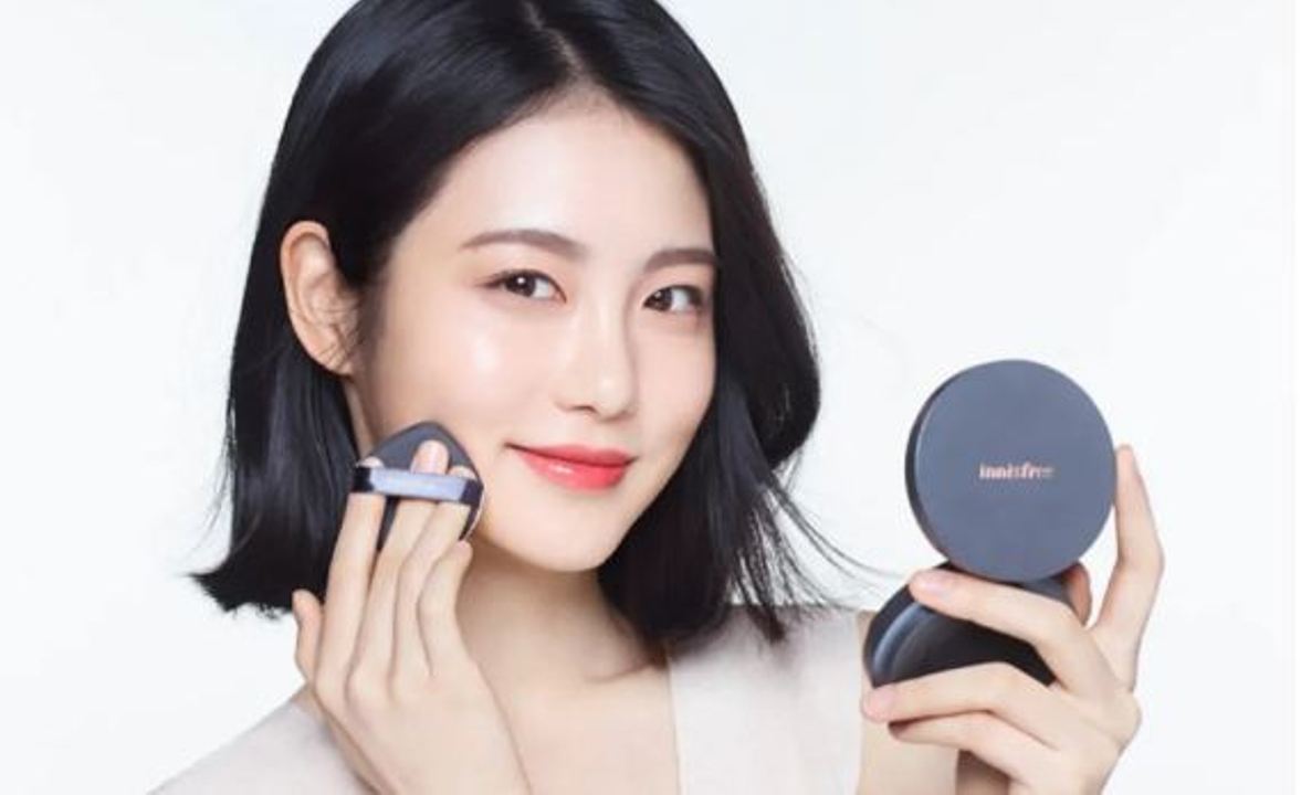 Rekomendasi Cushion Terbaik yang Cocok untuk Kulit Berminyak, Make Up Tahan Seharian