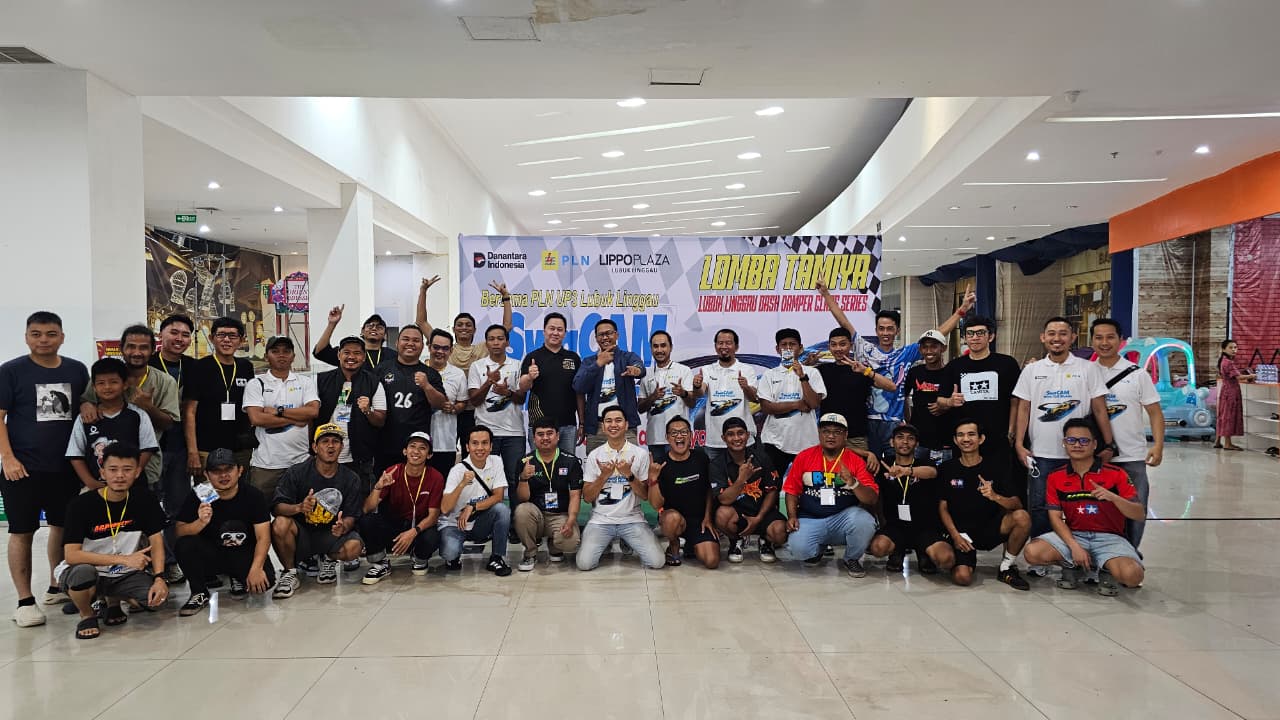 PLN UP3 Lubuklinggau Gelar Lomba Swacam Tamiya Pererat Kedekatan Dengan Pelanggan di Lippo Plaza