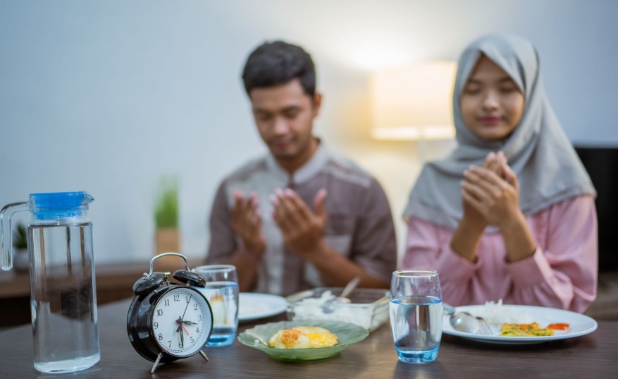 Rekomendasi Menu Sahur yang Simple, Bergizi, dan Praktis untuk Puasa Lebih Optimal