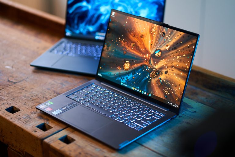 Lenovo Yoga Pro 7 14IMH9: Laptop Tangguh dengan Performa Terbaik dan Fitur Canggih