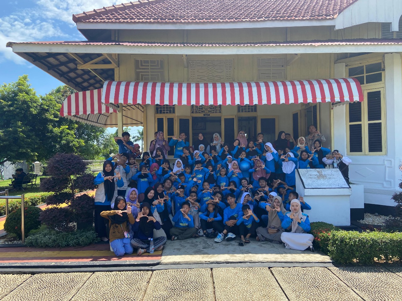 Semarak Kemerdekaan! YBM PLN UP3 Bengkulu Tanamkan Nilai Nasionalisme Lewat Pesantren Muharam