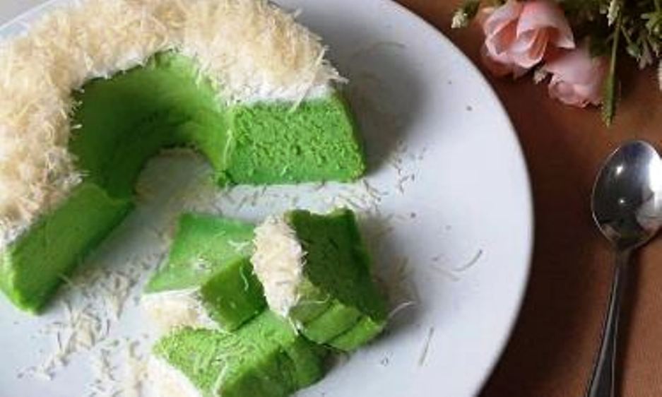 Resep Bolu Pandan Kukus Manis, Cocok Jadi Cemilan Sambil Ngopi