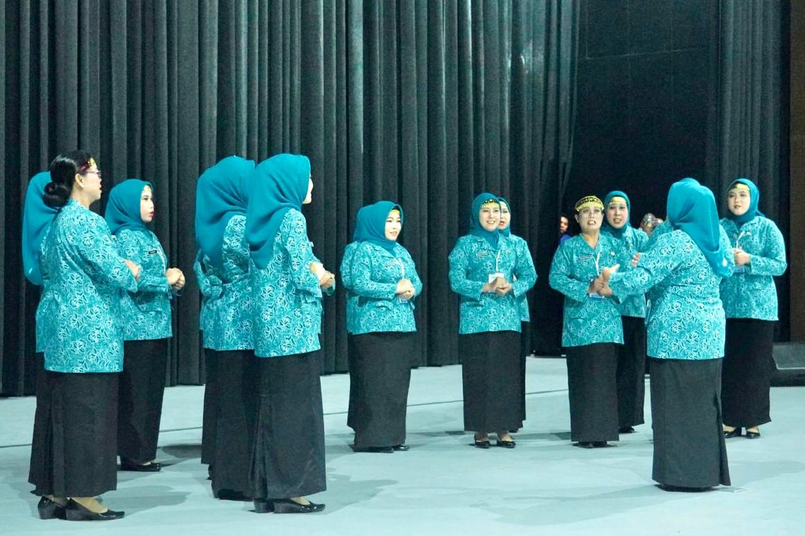 Lubuklinggau Wakili Sumsel Ajang Perlombaan Puncak HKG ke-52, Pj Ketua TP PKK Sumsel  Turut Berikan Semangat