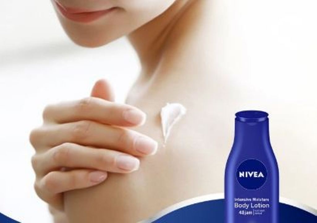 4 Rekomendasi Lotion Harum Tahan Lama dan Melembapkan Kulit Kering