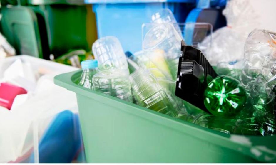 Siapa Bilang Sampah Plastik Tak Bisa Berguna? Ini 5 Kerajinan Tangan yang Dapat Dibuat dari Limbah
