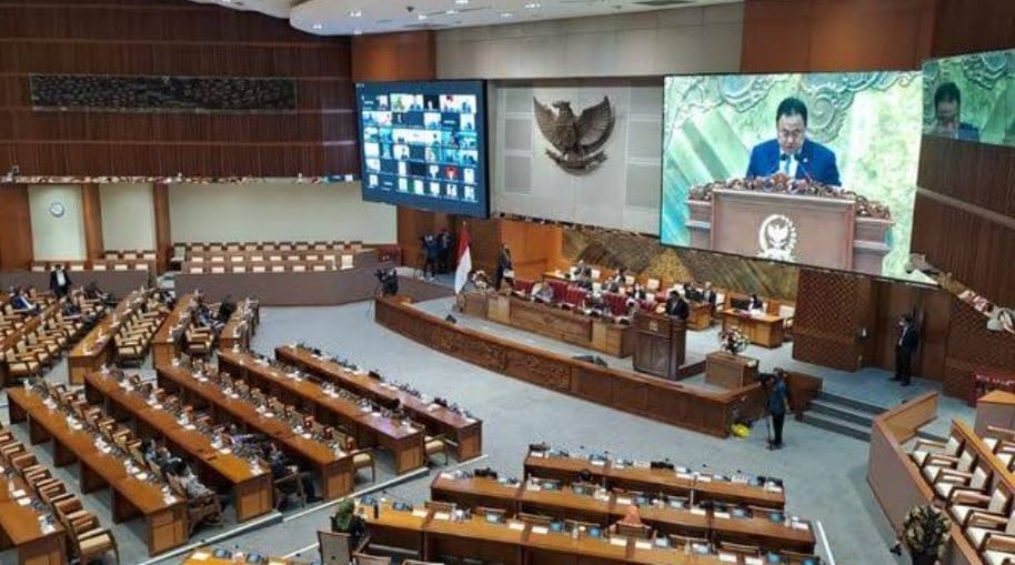 Pemerintah Tolak Usulan DPR untuk Tidak Pindah ke IKN