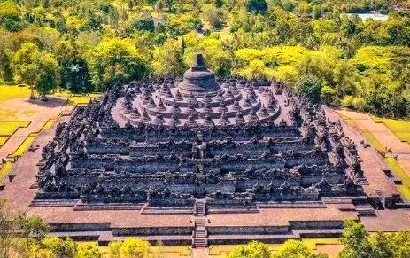 Candi Borobudur: Warisan Dunia Peninggalan Dinasti Syailendra
