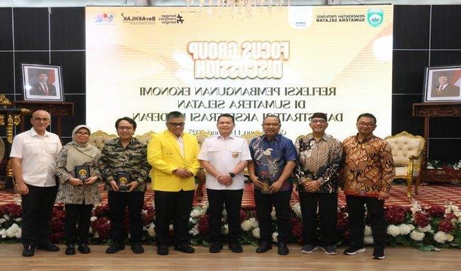 Pj Gubernur Sumsel Elen Setiadi Buka FGD Refleksi Pembangunan Ekonomi dan Strategi Akselerasi