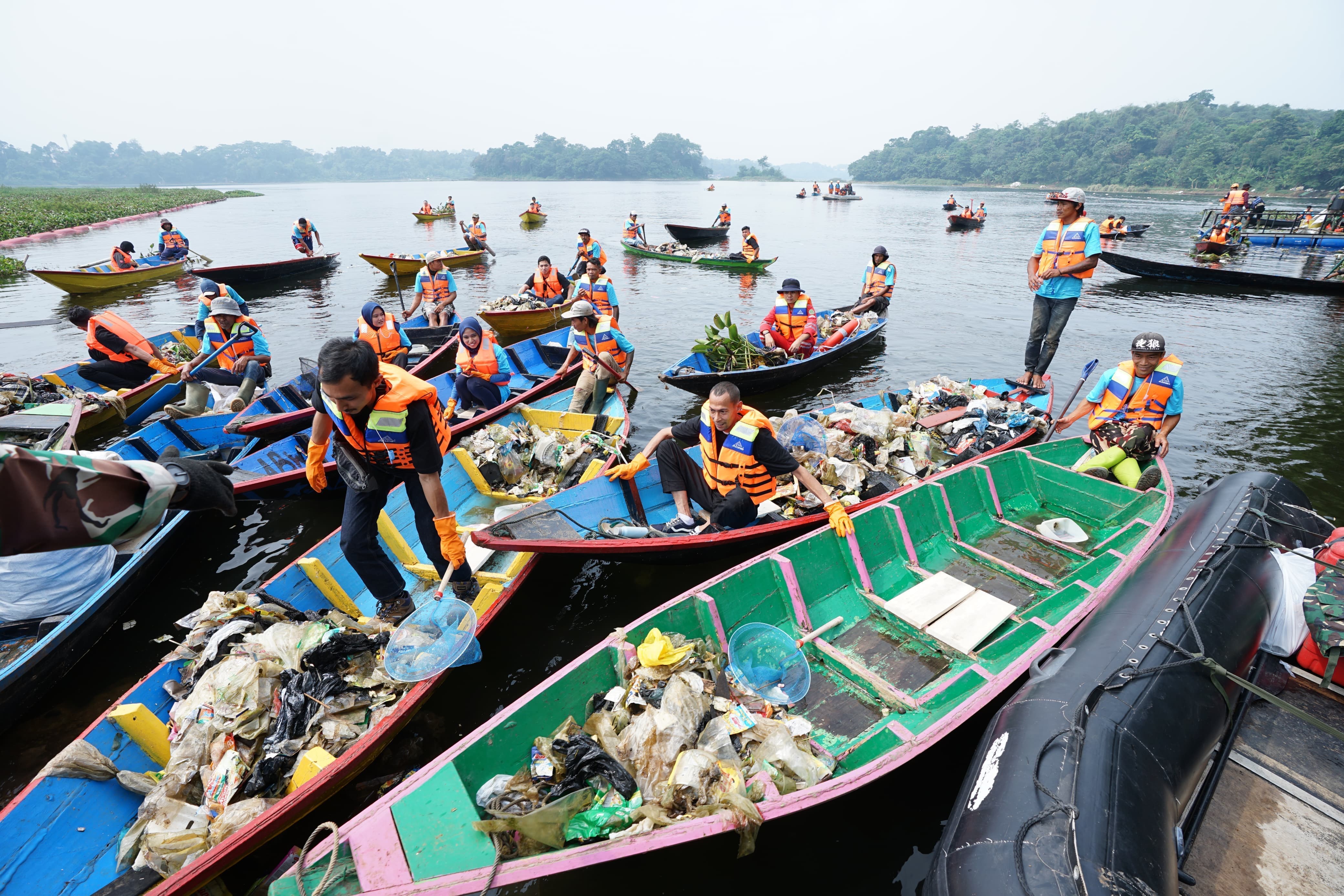 Hari Lingkungan Hidup, PLN Berhasil Kumpulkan Sampah 302 Ton Lewat Program Green Employee Involvement