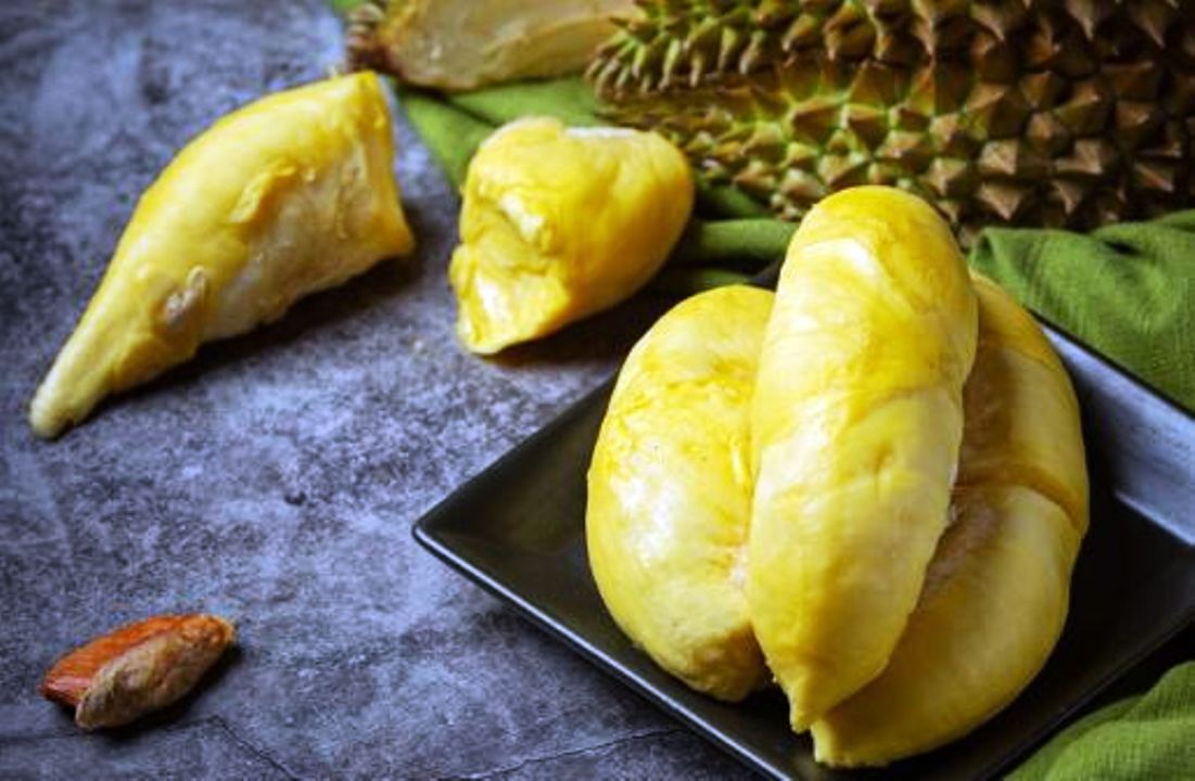 Ini Dia 4 Makanan yang Tidak Boleh Dibarengi Makan Durian