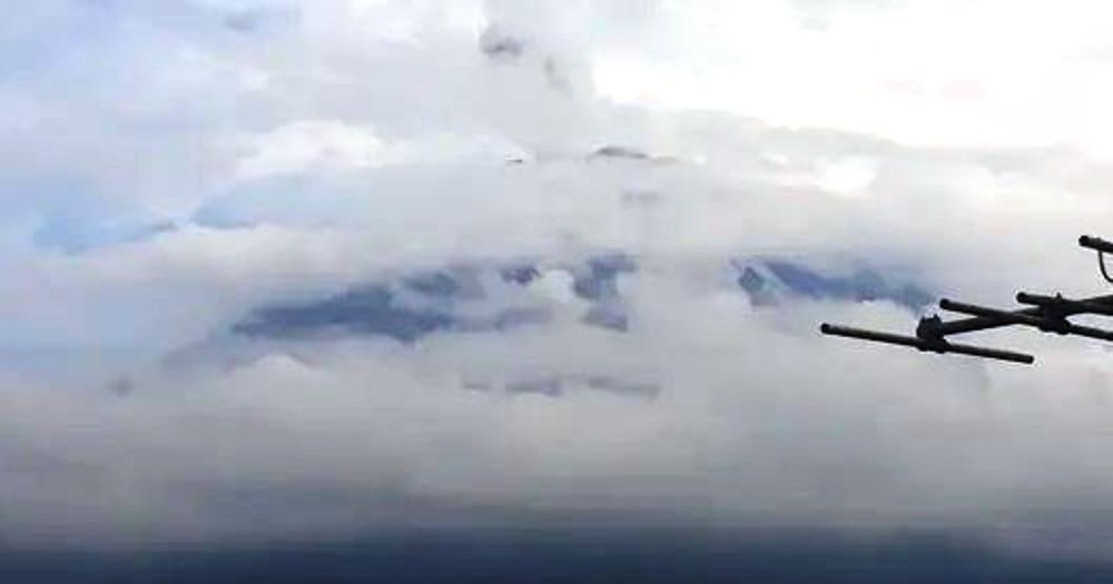 Gunung Semeru Kembali Erupsi Semburkan Abu Vulkanik Setinggi 1.000 Meter, Rawan Lontarkan Batu Pijar