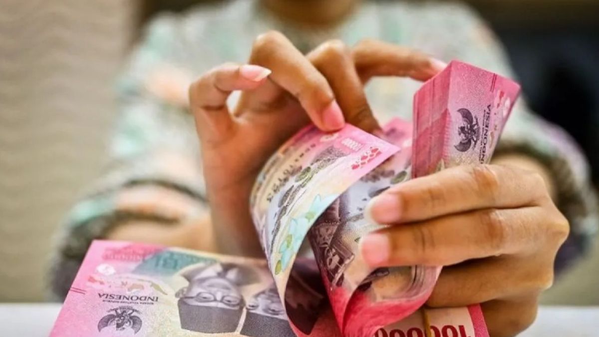 Nilai Tukar Rupiah Tembus Rp17 Ribu per Dolar AS, Pemerintah Didorong Jadikan Pariwisata Lokal Sebagai Solusi 