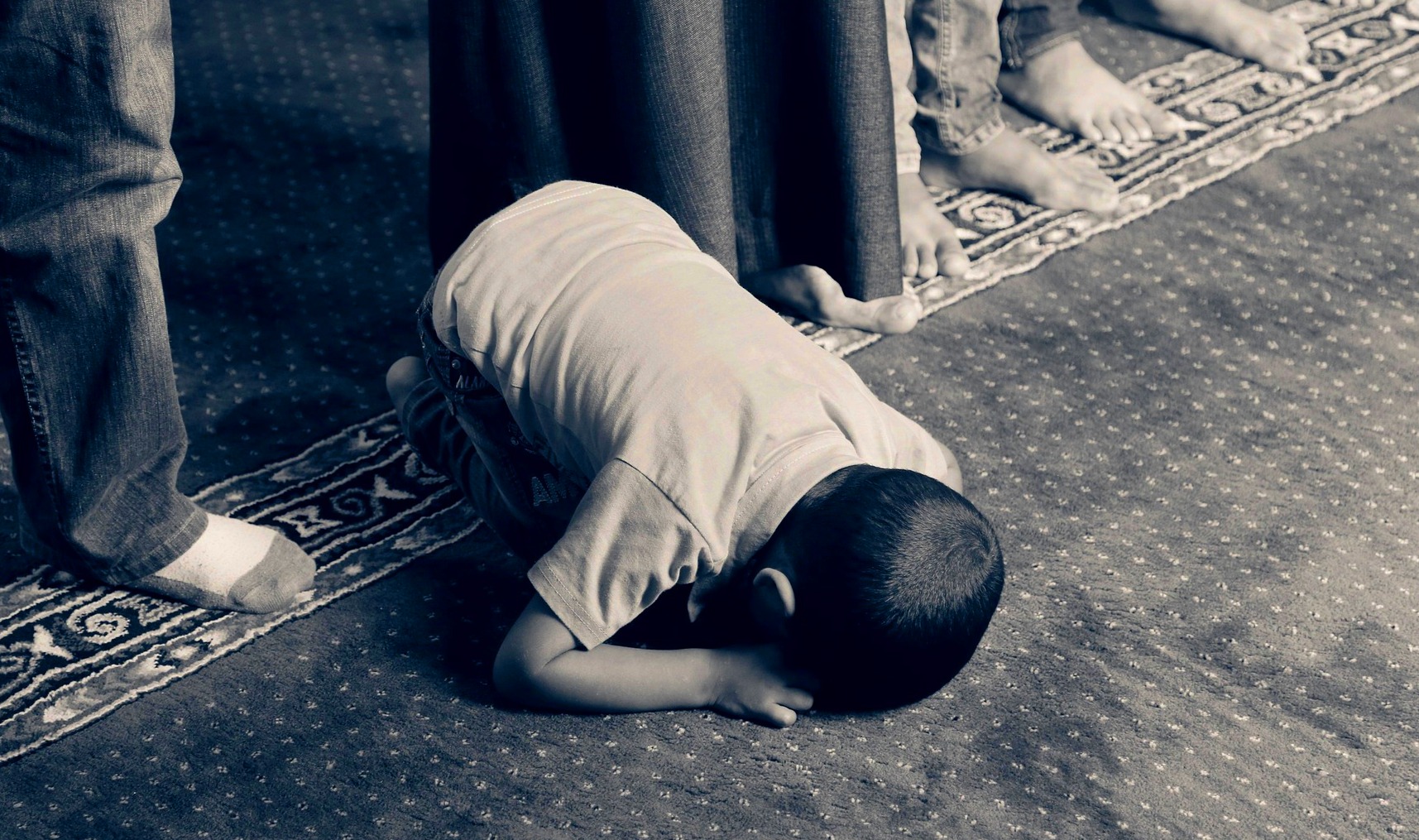 Rutin Sedekah Setelah Subuh, Apa Saja Keutamaannya?