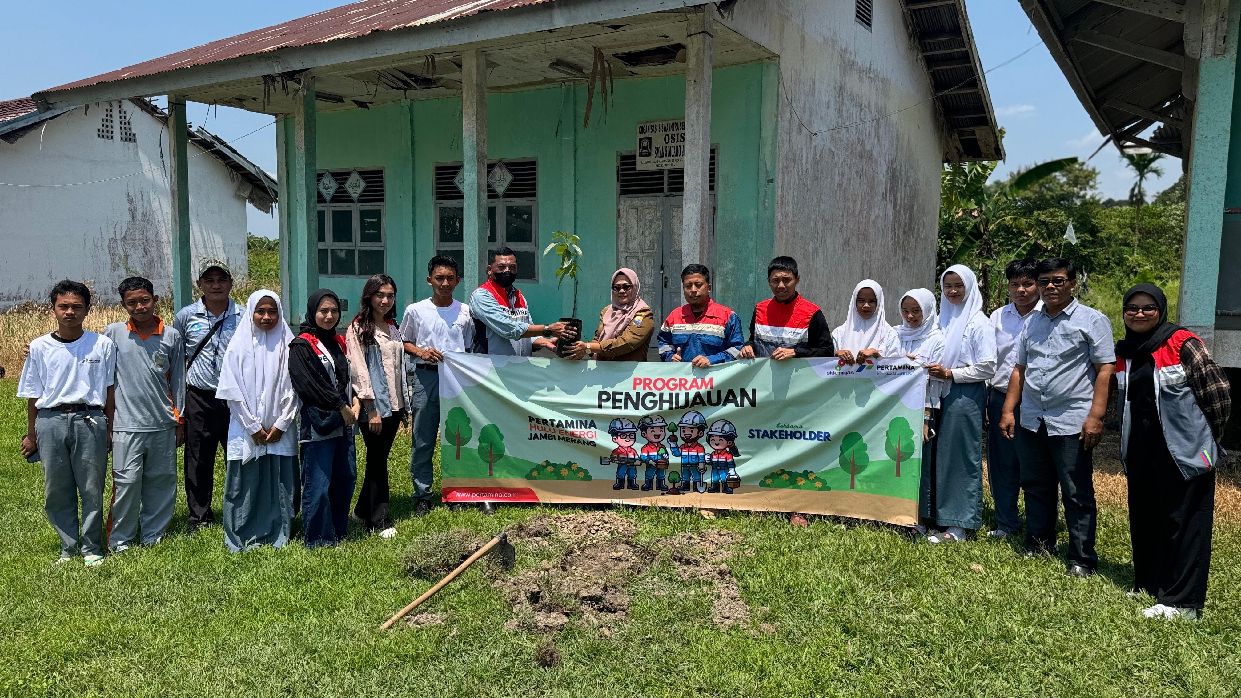 Menginspirasi Generasi Muda, PHE Jambi Merang Adakan “PHE Mengajar”  di Muaro Jambi dan Musi Banyuasin