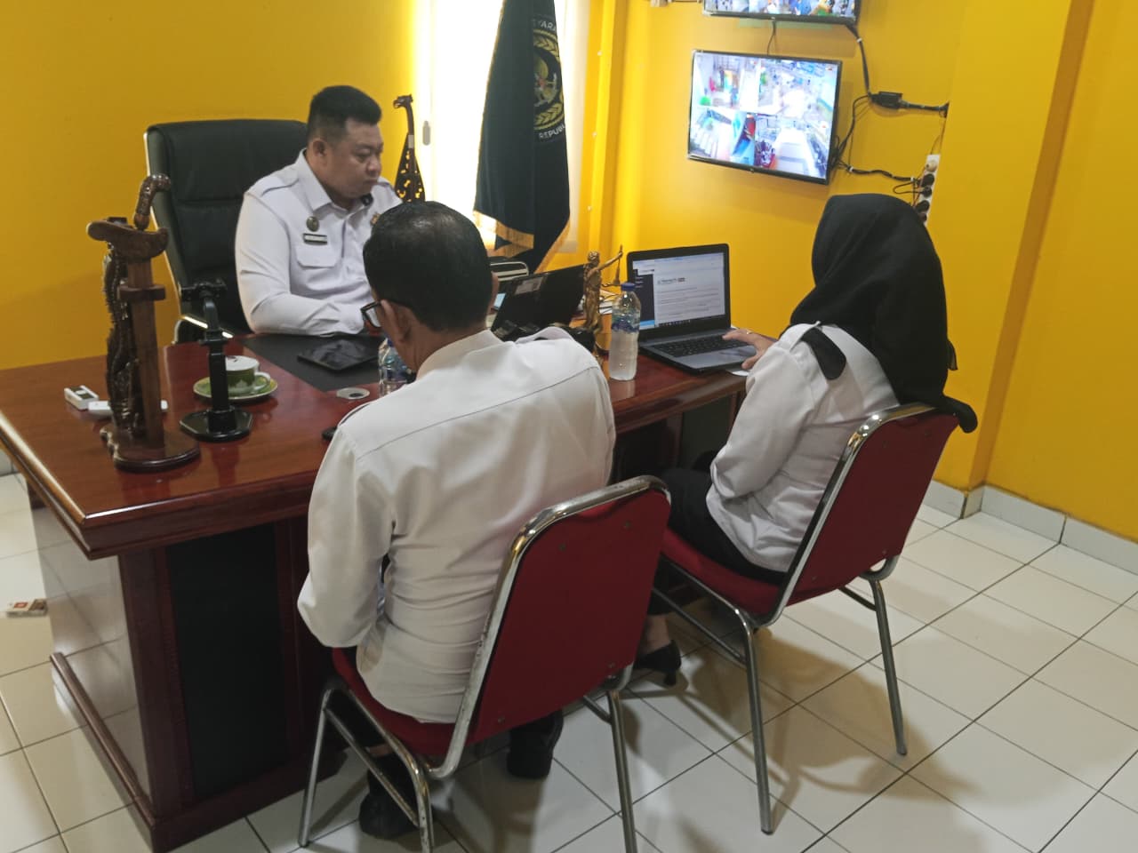 Pemanfaatan Teknologi: Kalapas Narkotika Muara Beliti Ikuti Sosialisasi Online untuk KPA dan PPK