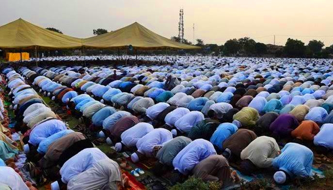 Hari Raya Idul Adha 1446 Hijriah diperkirakan akan jatuh pada Jumat, 6 Juni 2025.