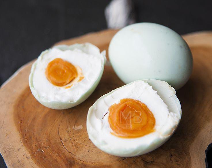 5 Manfaat Telur Bebek Bagi Kesehatan yang Cukup untuk Memenuhi Kebutuhan Gizi Anda