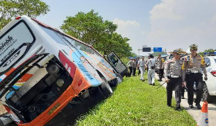 Tragedi Bus Rosalia Indah: Menggugah Kembali Keselamatan Perjalanan di Jalan Raya