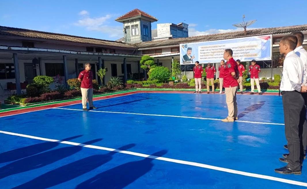 Lapas Lubuk Linggau Lakukan Penanggalan Atribut dan Logo Lama Saat Apel Pagi Pegawai