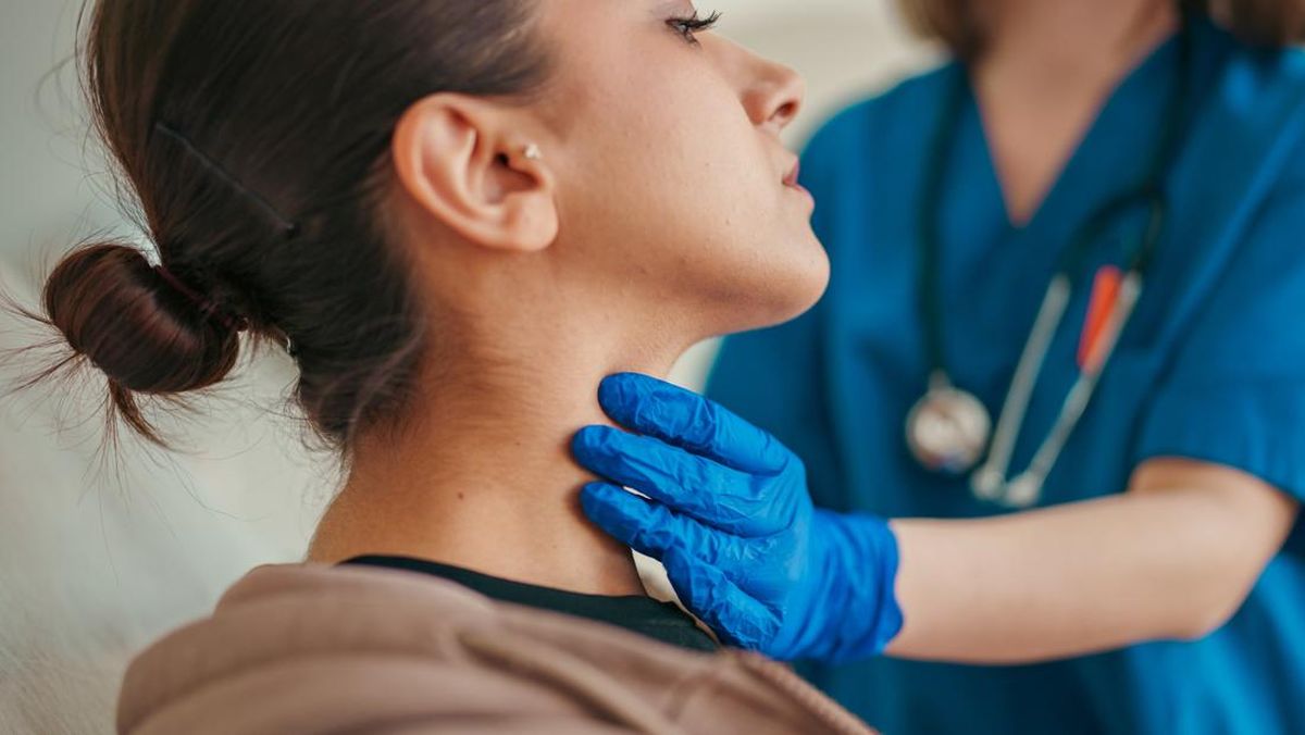 Jangan Sepelekan Sakit Tenggorokan, Bisa Picu Penyakit Jantung Serius