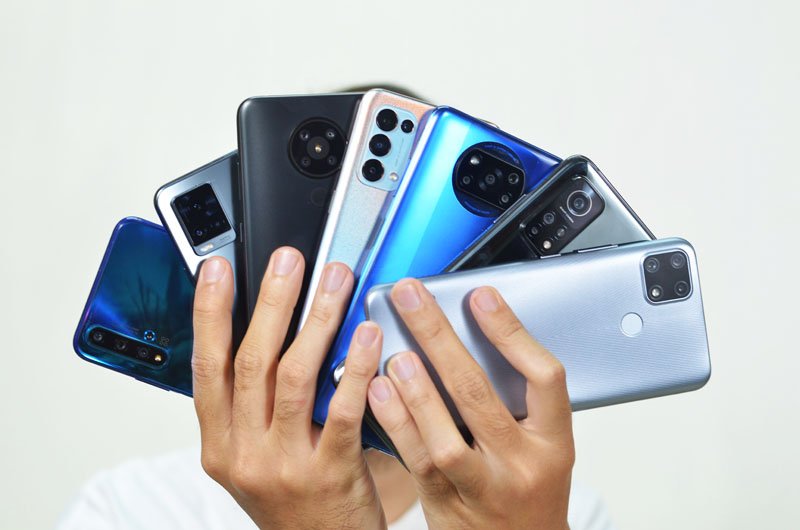 5 Smartphone dengan Desain Paling Unik yang Bikin Penasaran