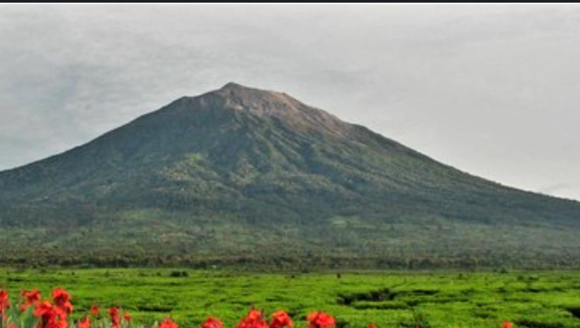 Berikut 5 Gunung Terbesar di Indonesia, Apakah Bromo Termasuk?
