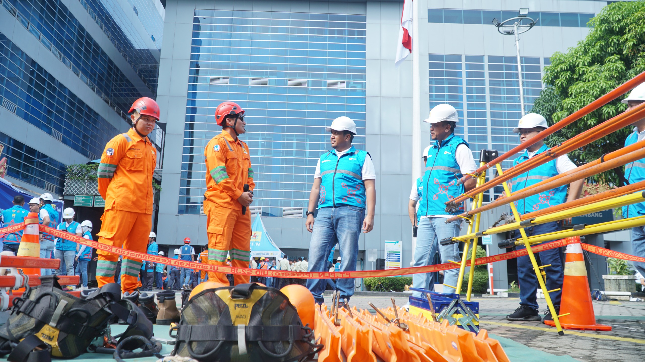 PLN UID S2JB Peringati Bulan K3 Nasional 2025, Perkuat Komitmen Terhadap Keselamatan dan Kesehatan Kerja