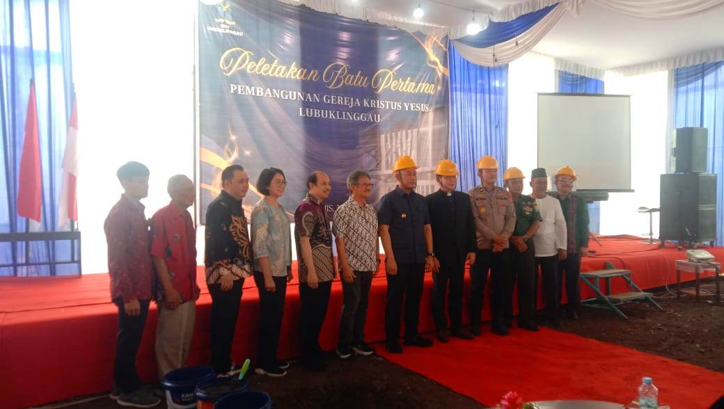 28 Tahun Penantian, Peletakan Batu Pertama Gereja Kristus Yesus (GKY) Lubuklinggau Resmi Dilaksanakan.
