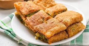 Makan Martabak Telur Pakai Nasi, Disebut Tren Kesenjangan Sosial