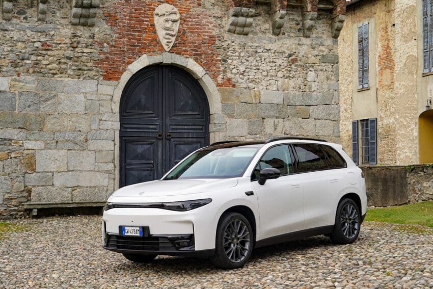 Indomobil Siapkan SUV Listrik Keluarga Leapmotor C10 untuk Pasar Indonesia