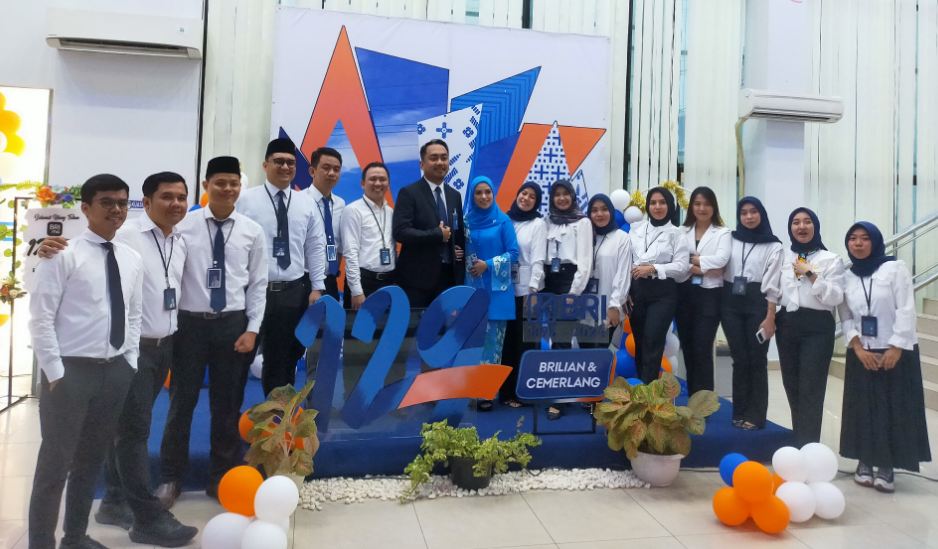 Perayaan HUT ke-129 Bank BRI di Kota Lubuklinggau: Upacara Bendera, Pemotongan Tumpeng dan Ziarah Khidmat