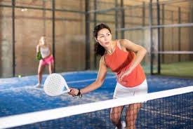 Padel, Olahraga Hits yang Ramah Usia dan Kini Mewabah di Bandung