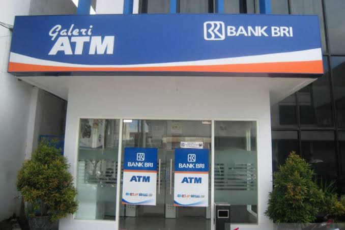 Berkat Jaringan ATM BRI Dimana-mana Memudahkan Nasabah Dalam Bertransaksi