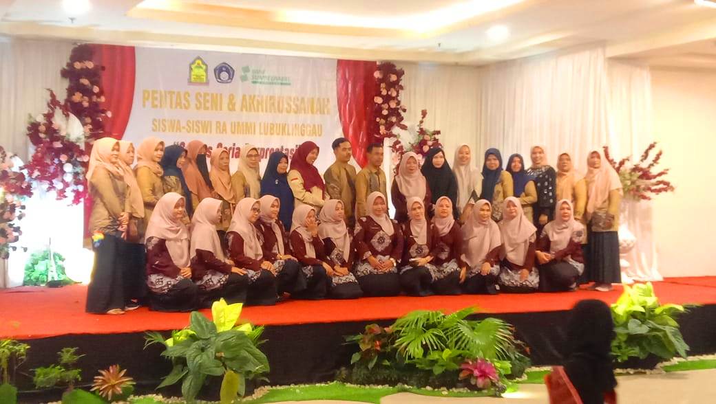 RA Ummi Lubuklinggau Sukses Gelar Pentas Seni & Akhirussanah “Cerdas Ceria Berprestasi”