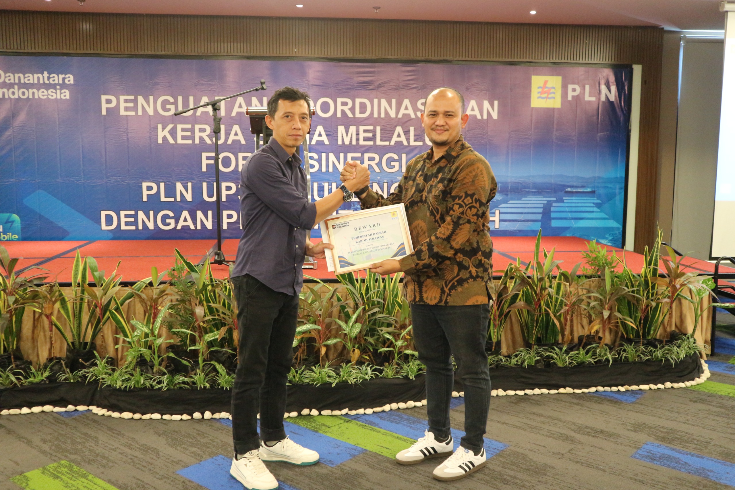 Kemerdekaan Semakin Nyata: Akselerasi Layanan Kelistrikan, PLN UP3 Lubuklinggau Perkuat Sinergi dengan Pemda