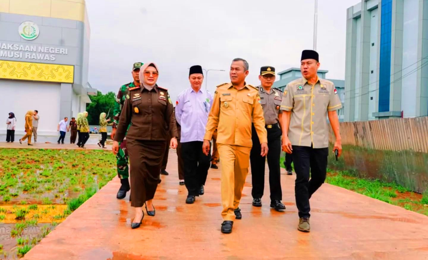 Wabup Musi Rawas Hadiri Operasi Pasar Murah MURA, Bantu Warga Dapatkan Pangan Terjangkau