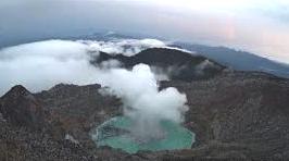 Erupsi Perdana Gunung Merapi Dempo Tahun 2025, Warga Diminta Waspada